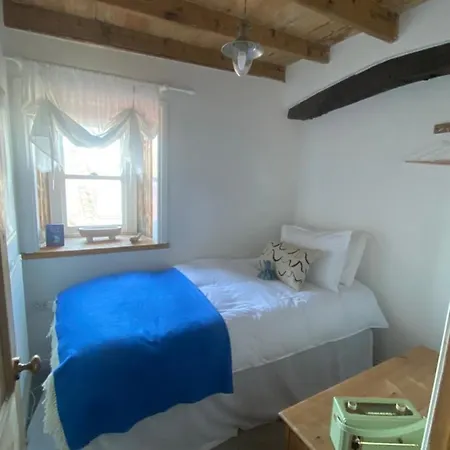 Shrimp - 3 Bed Renovated With Stunning Sea Views *
