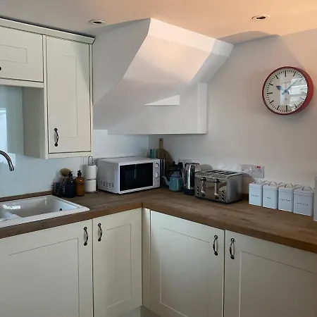 Shrimp - 3 Bed Renovated With Stunning Sea Views Feriehus *