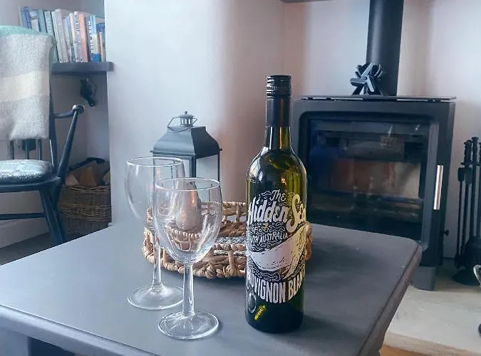 Shrimp - 3 Bed Renovated With Stunning Sea Views